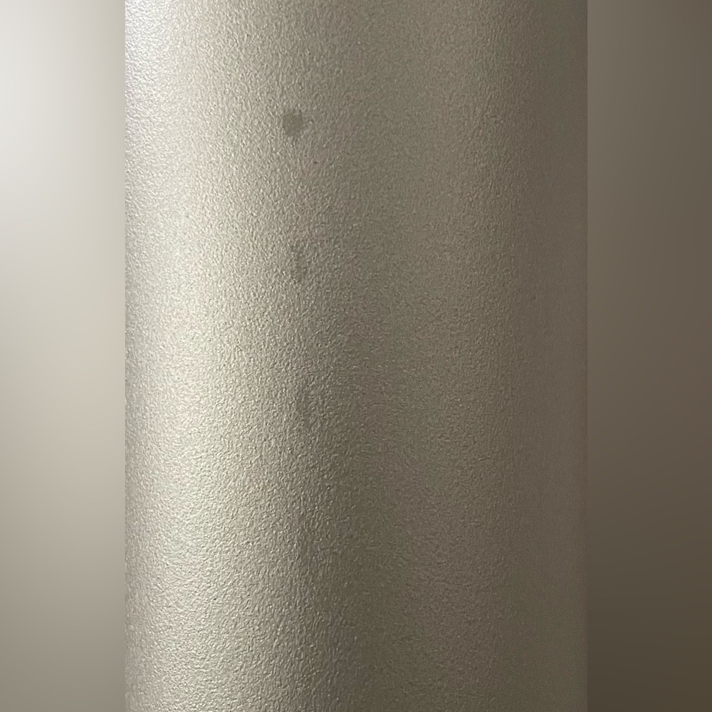 gray hydroflask - Picture 2 of 2